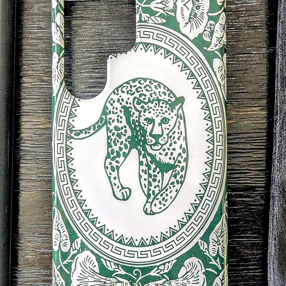 Elegant Green Leopard Burga Samsung S24 Ultra Phone Case